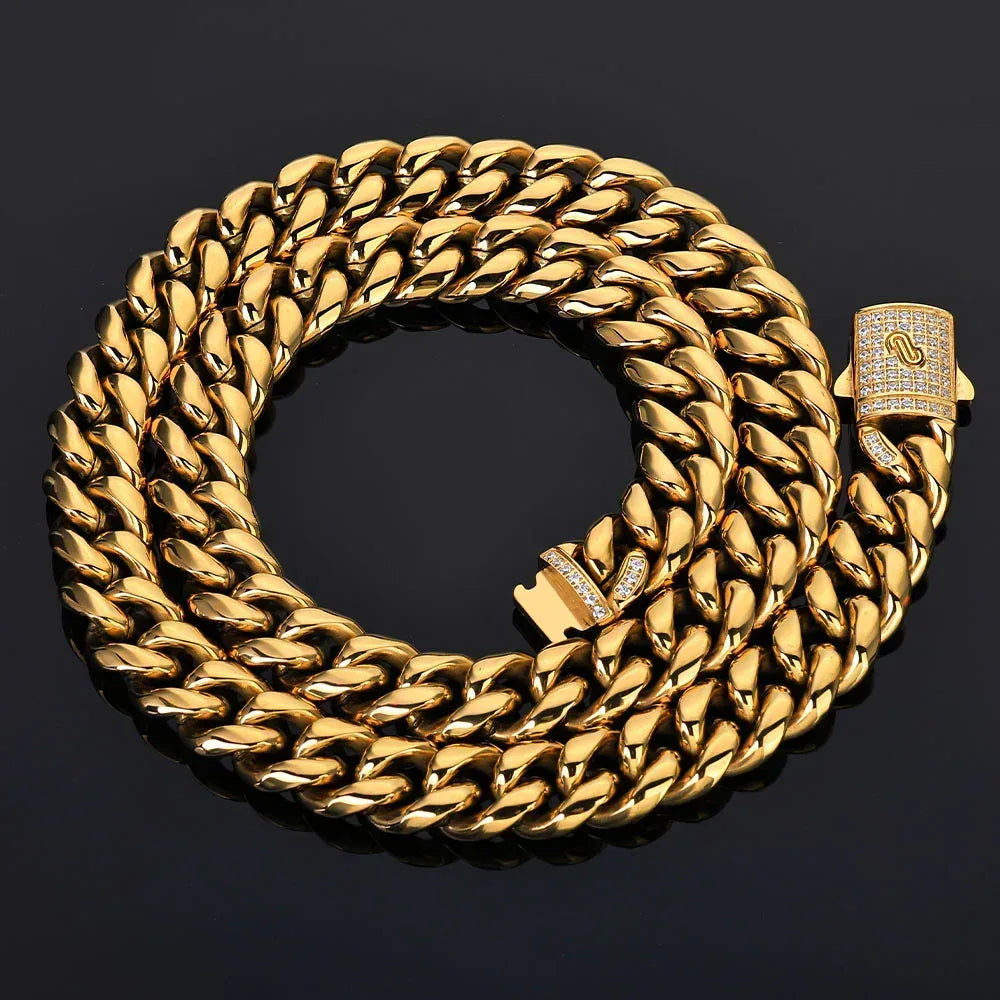 Custom Round-Polished Cuban Link with Clasp | High-End Rapper Iced Out Chain | Caratix - CaratixJewelry